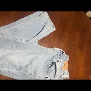 Hollister washed skinny jeans 32x30
